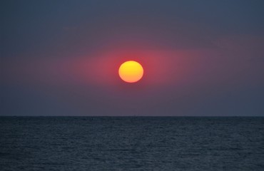 Fototapeta na wymiar a beautiful sunrise at the black sea