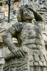 Fototapeta na wymiar Stone statues of the cathedral of Santiago de Compostela 