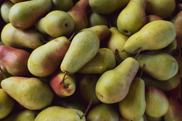 pears in the market
