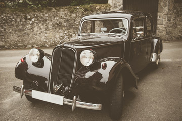 CLASSIC EUROPEAN LUXURY CAR FRONT VIEW