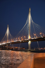 Fototapeta na wymiar View of the Yacht Bridge in St. Petersburg in the evening