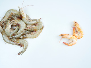 Fresh shrimp and Cooked shrimp