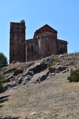 Bazylika   Sant'Antioco di Bisarcio