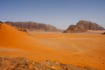 Fototapeta na wymiar Desert in wadi rum Jordan