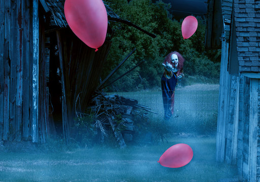 scary clown in an eerie setting waves the viewer to him