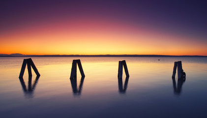 Sonnenuntergang am Wasser