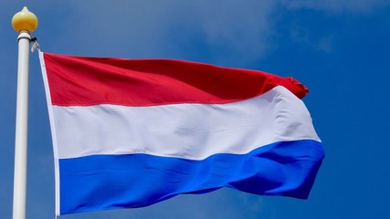 Niederländische Flagge im Wind