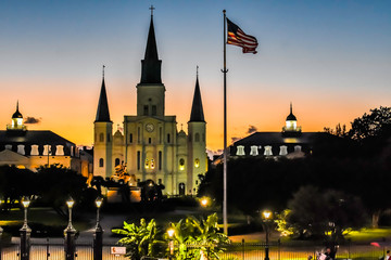 st louis cathedral at sunset in new orleans