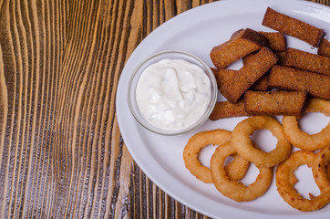 Fired beef tongue served with chili pepper and vegetables