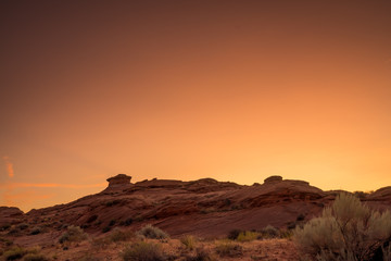 Fototapeta premium Sunset in the desert surrounding Page Arizona USA
