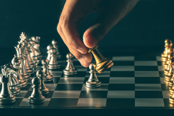 Chess handle moves in competitive games