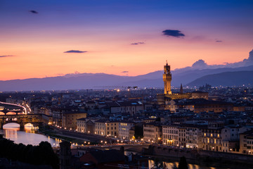Fototapeta na wymiar Florence at Night