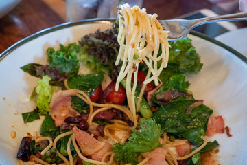 Dried Chilli and Bacon Spaghetti