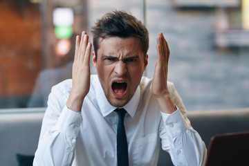Obraz premium man with headache