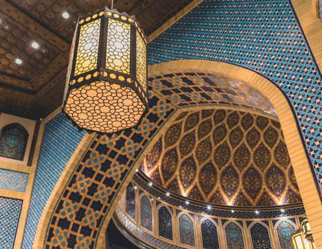 Islamic lamp in Ibn Battuta mall in Dubai