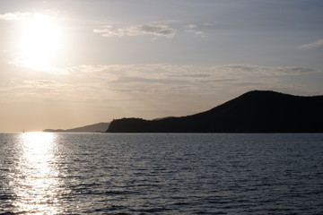 The evening sun at Toei Ngam beach