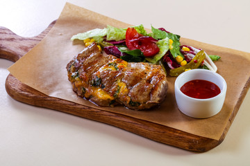 Grilled pork with cheese