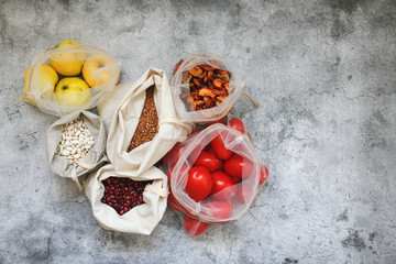 Food in eco cotton bags, zero waste