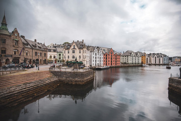 Obraz premium Alesund Norway Alesund is a beautiful port town in Norway spread over a set of islands, boasting of its Art Nouveau Architecture