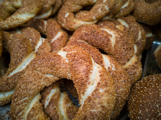 sesame and fresh fresh bagels