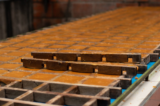 Molde de panela en trapiche