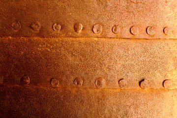 Détail de porte en fer rouillée.