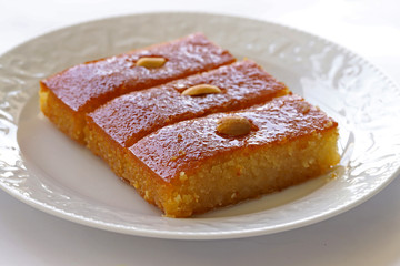 semolina cake