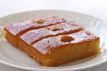 semolina cake