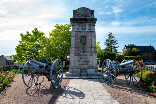 MONUMENT A DESAIX 2