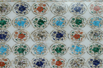 Traditional colorful floral marble tabletops for sale in Agra, Uttar Pradesh, India 