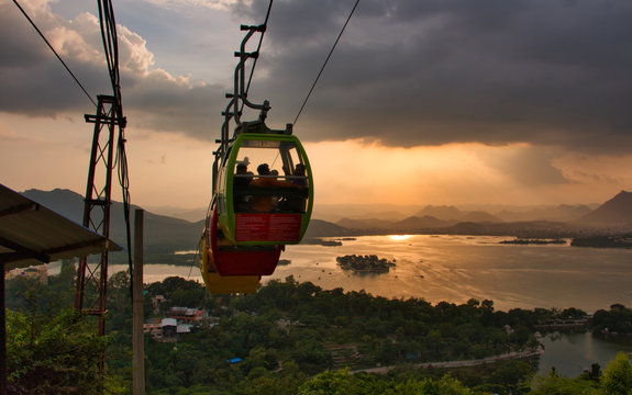 รูปภาพKarni – เลือกดูภาพถ่ายสต็อก เวกเตอร์ และวิดีโอ280 | Adobe Stock