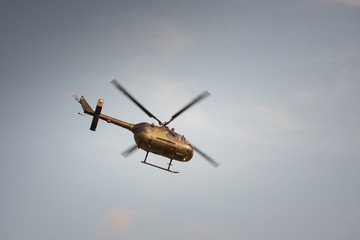 Helikopter w locie 