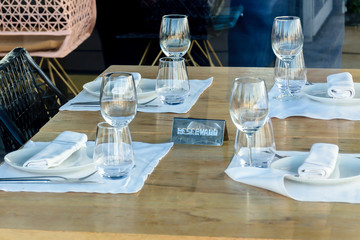 Table reserved for four people in a restaurant in Madrid