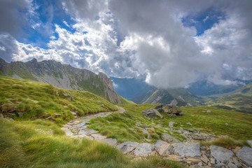 Verso il Lago della Vacca e Rifugio Tita Secchi, Passo Crocedomini - Lombardia