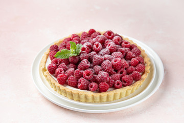 raspberry yogurt tart