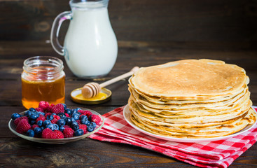 crepes, honey and milk