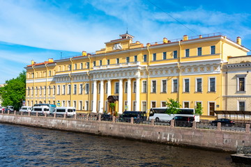 Fototapeta na wymiar Yusupov palace on Moika river, St. Petersburg, Russia