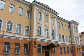 Fototapeta na wymiar Building on the international street in Minsk
