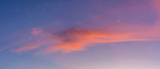 Fototapeta na wymiar Pastel color evening sky and amazing clouds.