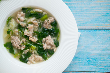 Ivy gourd soup with minced pork