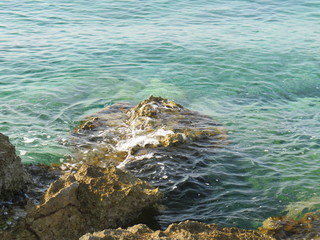 sea and rocks