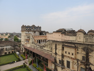 Fototapeta na wymiar The Jehangir Mahal, Orchha Fort, Religia Hinduism, ancient architecture, Orchha, Madhya Pradesh, India.