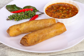 Deep fried spring roll with prawn