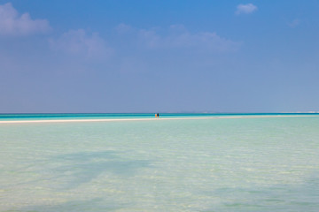 Fototapeta na wymiar Maldive mare caraibi
