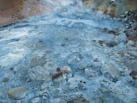 Aktives Geothermalgebiet bei Krysuvik in Island