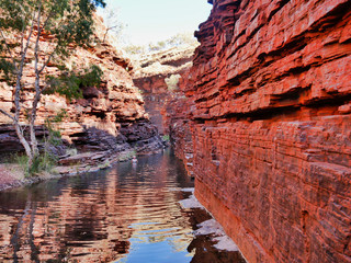 Hiking to the hancock gorge at Karjini National Park, Australia