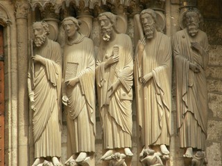 sculptures religieuses des Saints, France