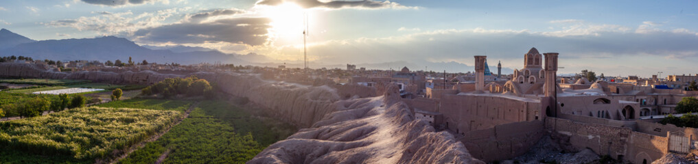Vue Panoramique des anciens remparts de Kashan, Iran