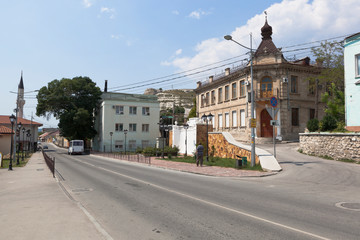 Naklejka premium Crossing of Lenin and Pushkin streets in the city of Bakhchisarai, Crimea