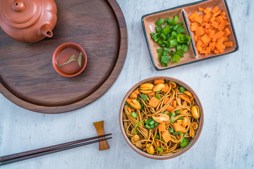 Features of hot dry noodles, a famous snack in Wuhan, China